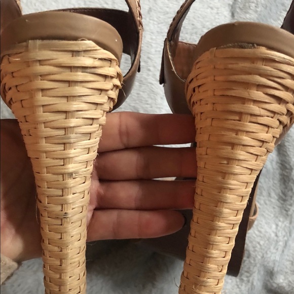 Boutique 9 platform Sandals - Picture 3 of 7